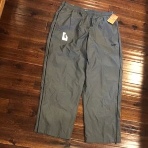 NWT men’s Champion windbreaker pants